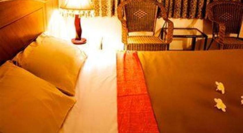 Dream Hotel 2*